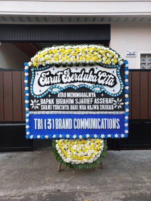 Papan Bunga Duka di Jamanis